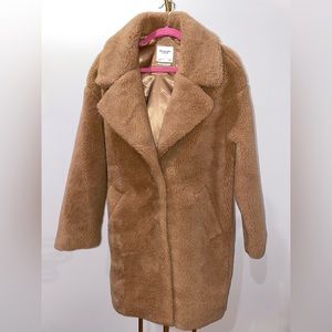 A&F Teddy coat 🐻🧥